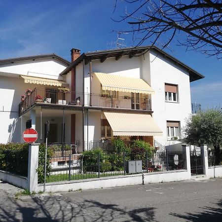 La Coquille Appartamento Vicino All'Ospedale Negrar Exterior foto